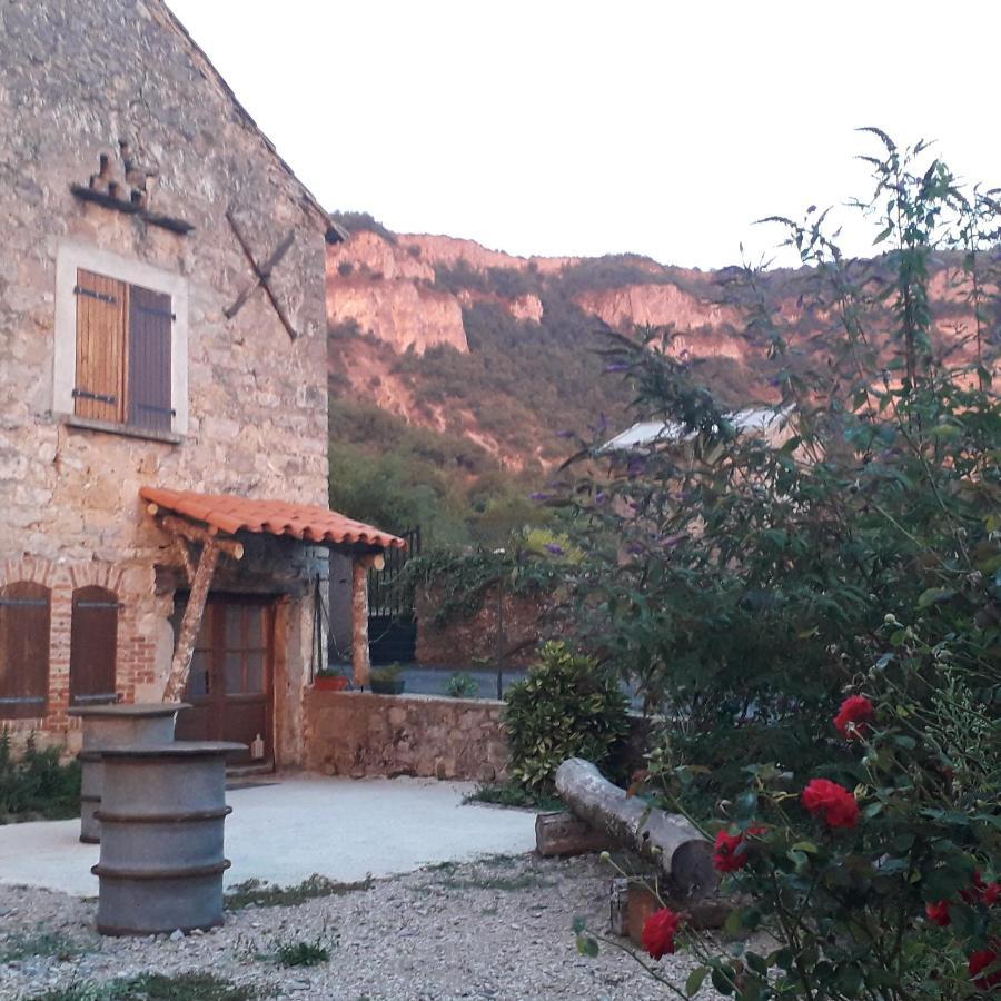 Bed and Breakfast Les Tremieres Saint-Paul-des-Fonts Exteriér fotografie