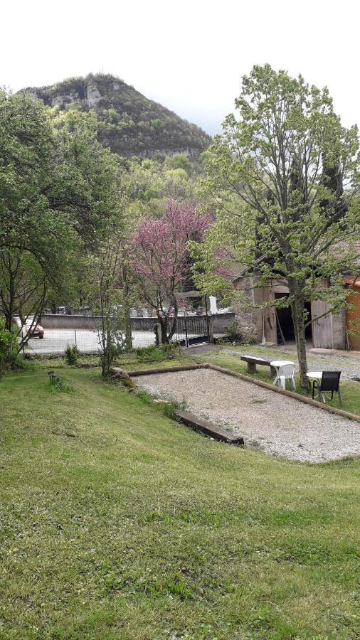 Bed and Breakfast Les Tremieres Saint-Paul-des-Fonts Exteriér fotografie